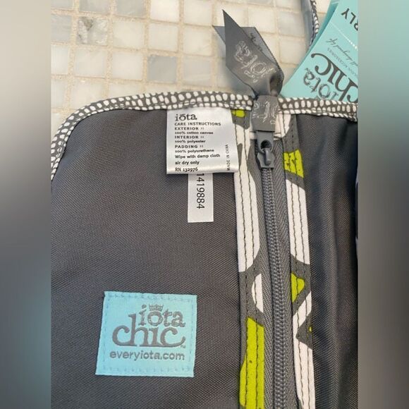 Iota Chic NWT Travel Jewelry Roll Storage Bag - Picture 5 of 10